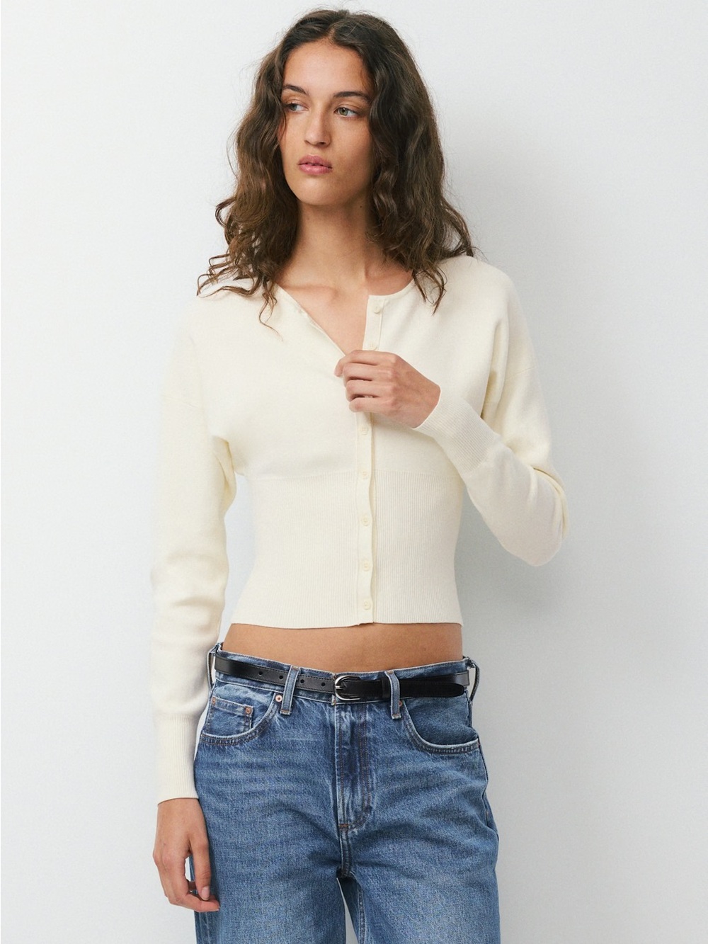 Aritzia Golightly Cardigan